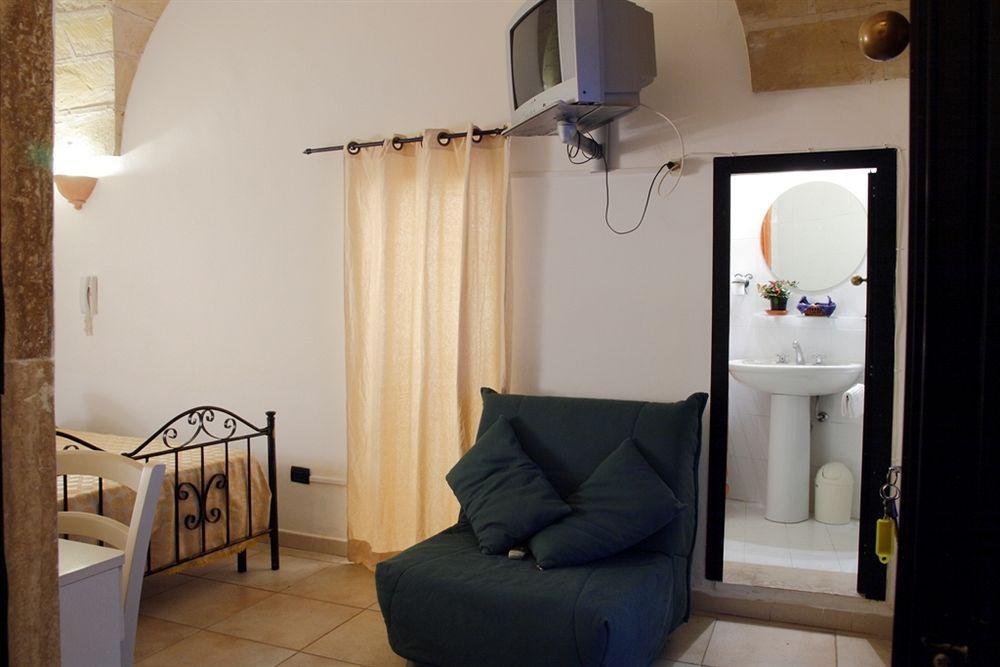 Bed & Breakfast Antiche Volte 3*